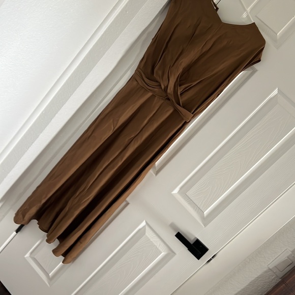 NWT Vince silk midi maxi modest dress, size 4 - Picture 8 of 10